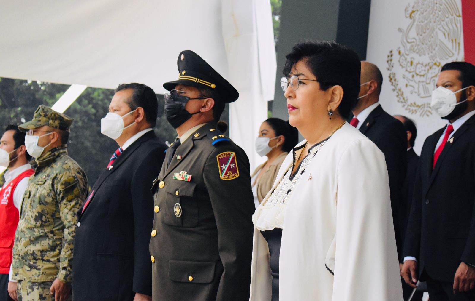 Encabeza Virginia Sánchez Ríos izamiento de bandera