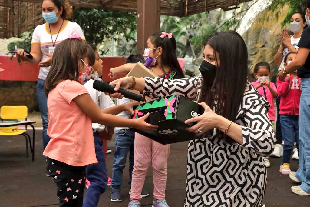 Peques juegan y aprenden en el Taller Arquitectura para la Infancia