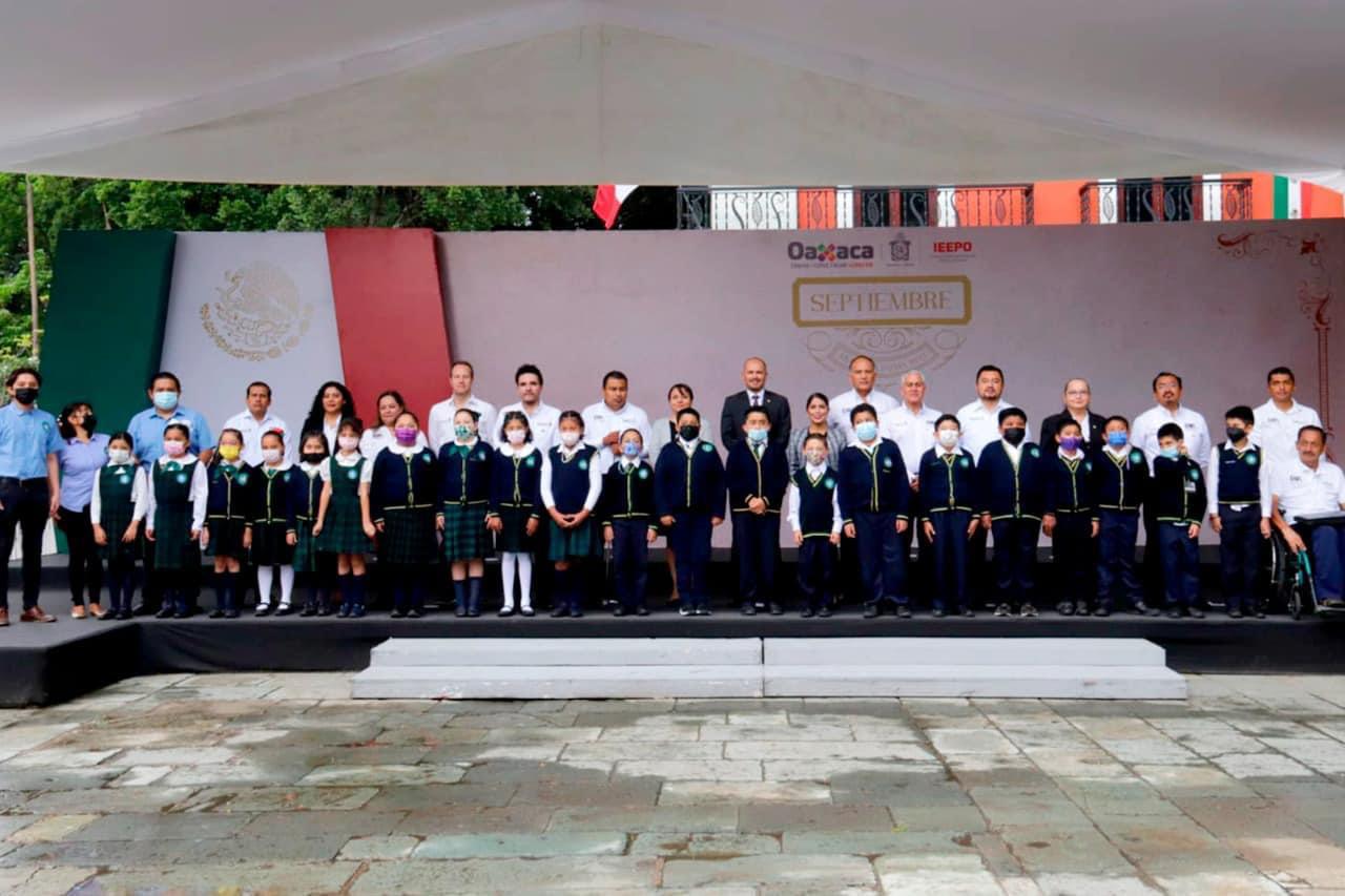 “Hoy, Sistema DIF Oaxaca, trabaja en la construcción de un Oaxaca y México de libertades, de oportunidades, pero, sobre todo, justo, igualitario e incluyente”: CHR