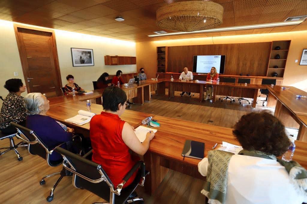 Sistema DIF Oaxaca continúa sumando amor y voluntades, para cubrir las necesidades de nuestras niñas, niños y adolescentes: IMM