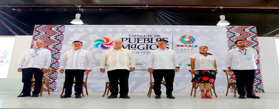 Entregan Alejandro Murat y Miguel Torruco estafeta del Tianguis de Pueblos Mágicos al estado de Hidalgo  