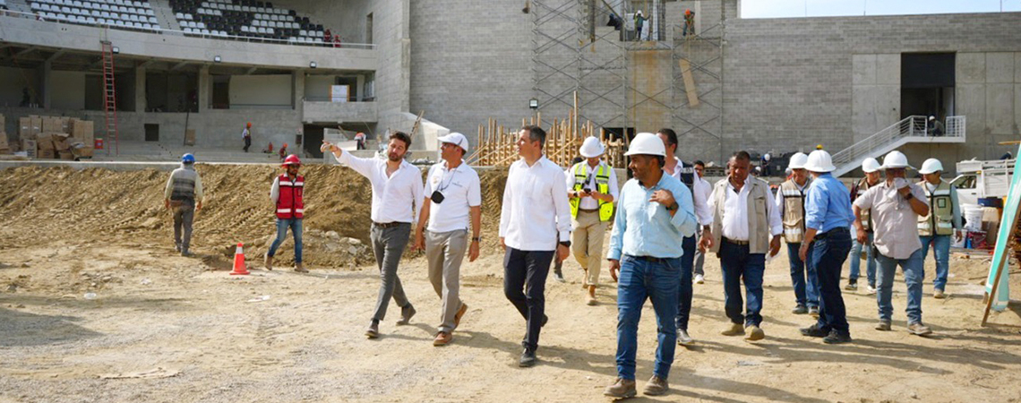 Supervisa Alejandro Murat construcción del Foro Huatulco