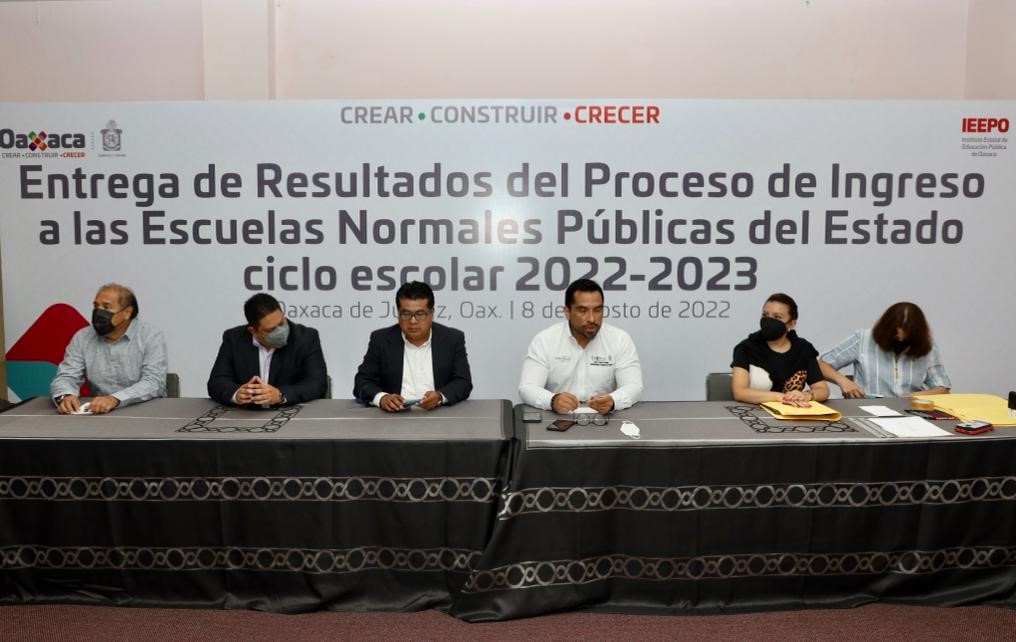 Ha brindado IEEPO atención puntual a solicitudes de normalistas; no hay pendientes