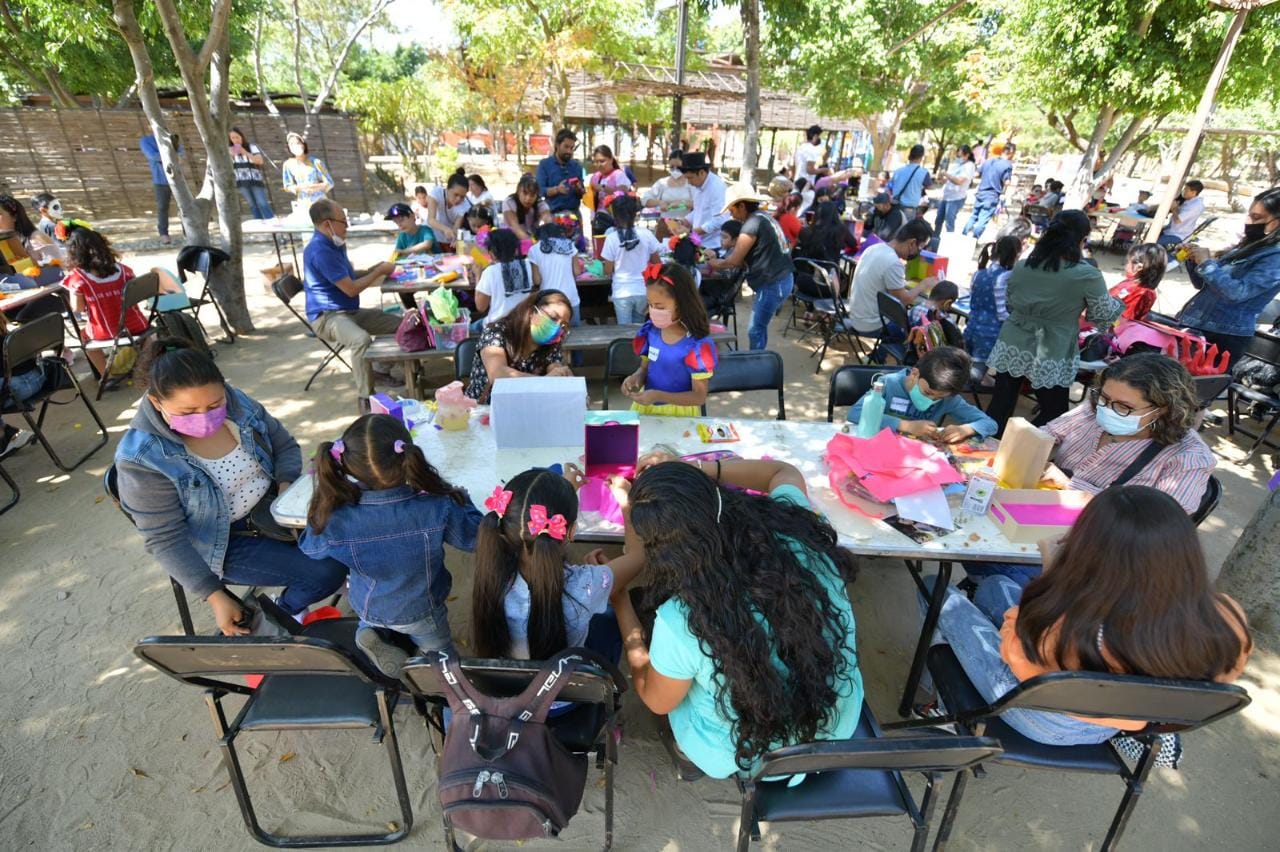 Todo un éxito el Minifest Cultural del Día de Muertos en las Canteras