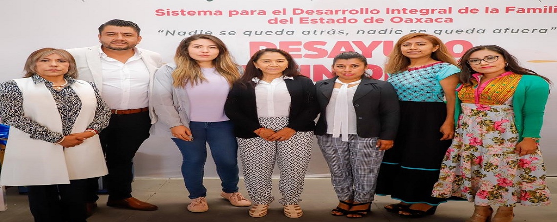 Encabeza Irma Bolaños convivio de fin de año con base trabajadora del DIF estatal