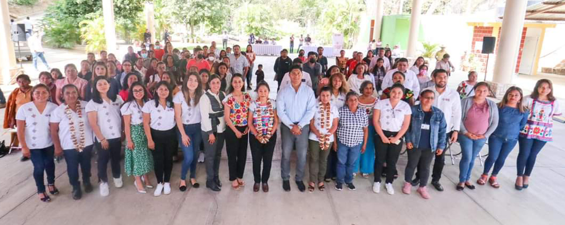 Cuentan ahora los municipios de la Sierra de Flores Magón con un DIF cercano para atenderles sin distingo, afirma Irma Bolaños