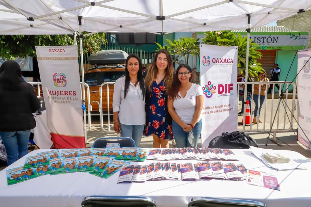 Acerca DIF Oaxaca servicios y acompañamiento a la población de San Martín Mexicapam