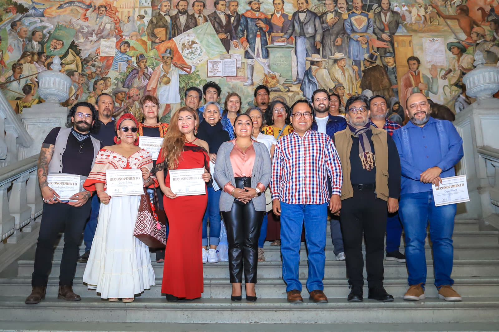 Oaxaca, tierra de tlacuilos, los que hablan con la pintura: Víctor Cata