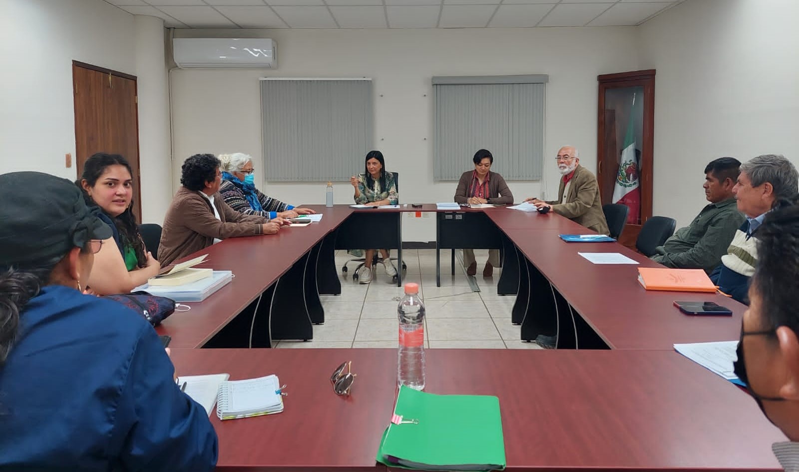 Atiende Semovi a concesionarios del Istmo de Tehuantepec