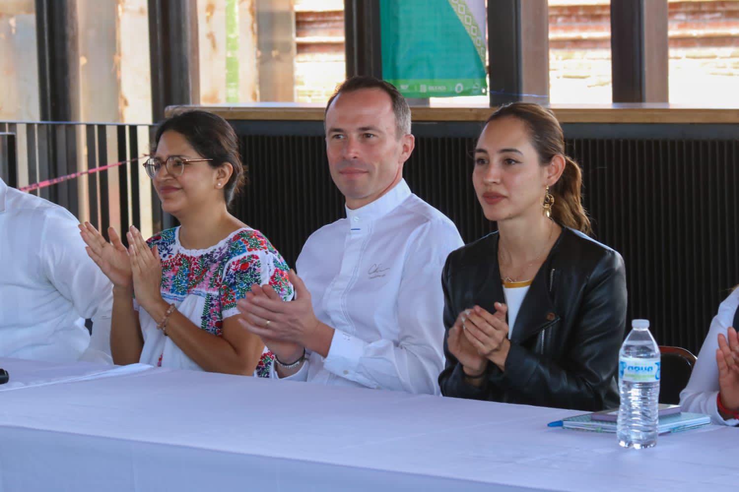 Inspira chef francés a estudiantes de Gastronomía