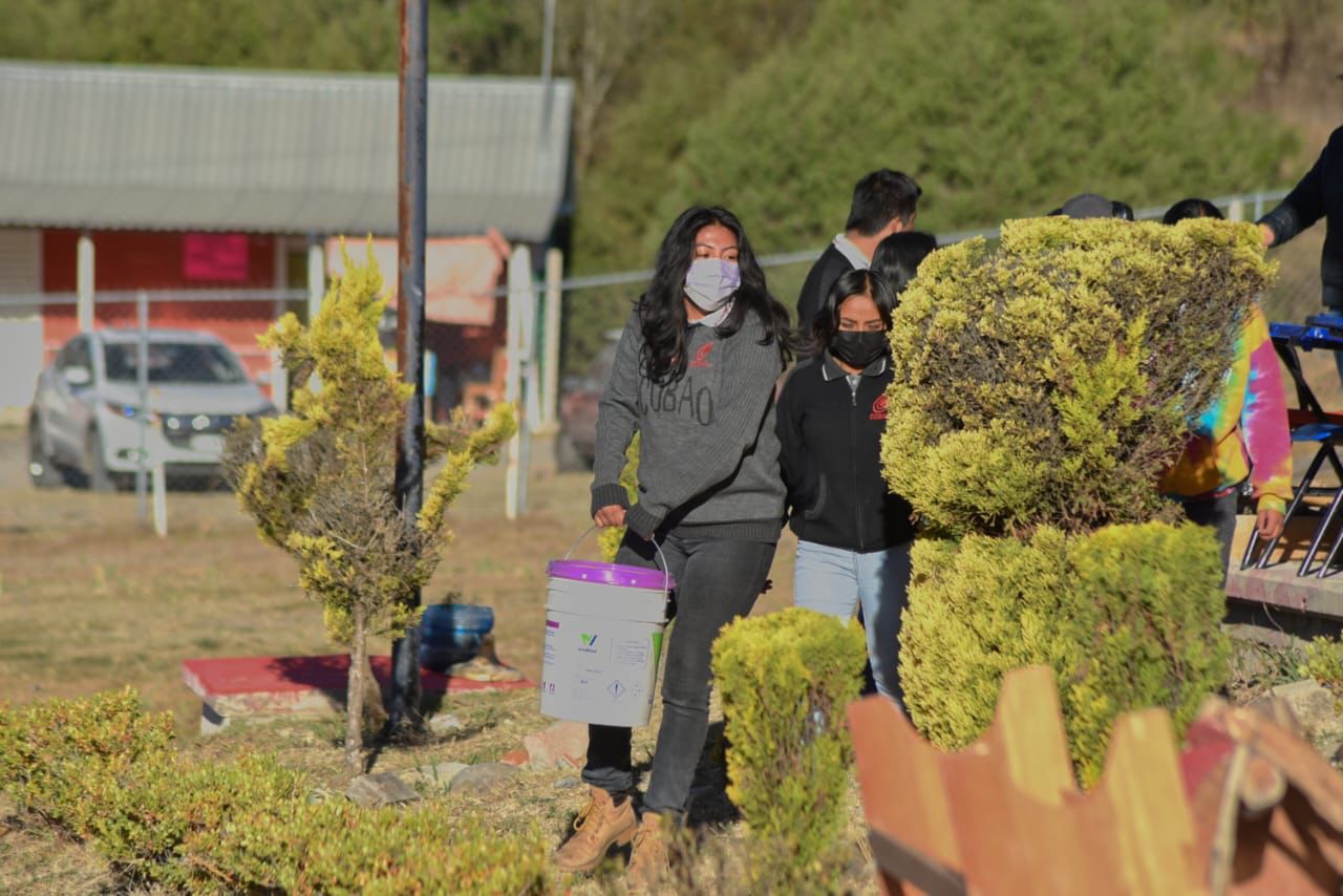  Realizan Gran Tequio Bienestar en planteles del Cobao
