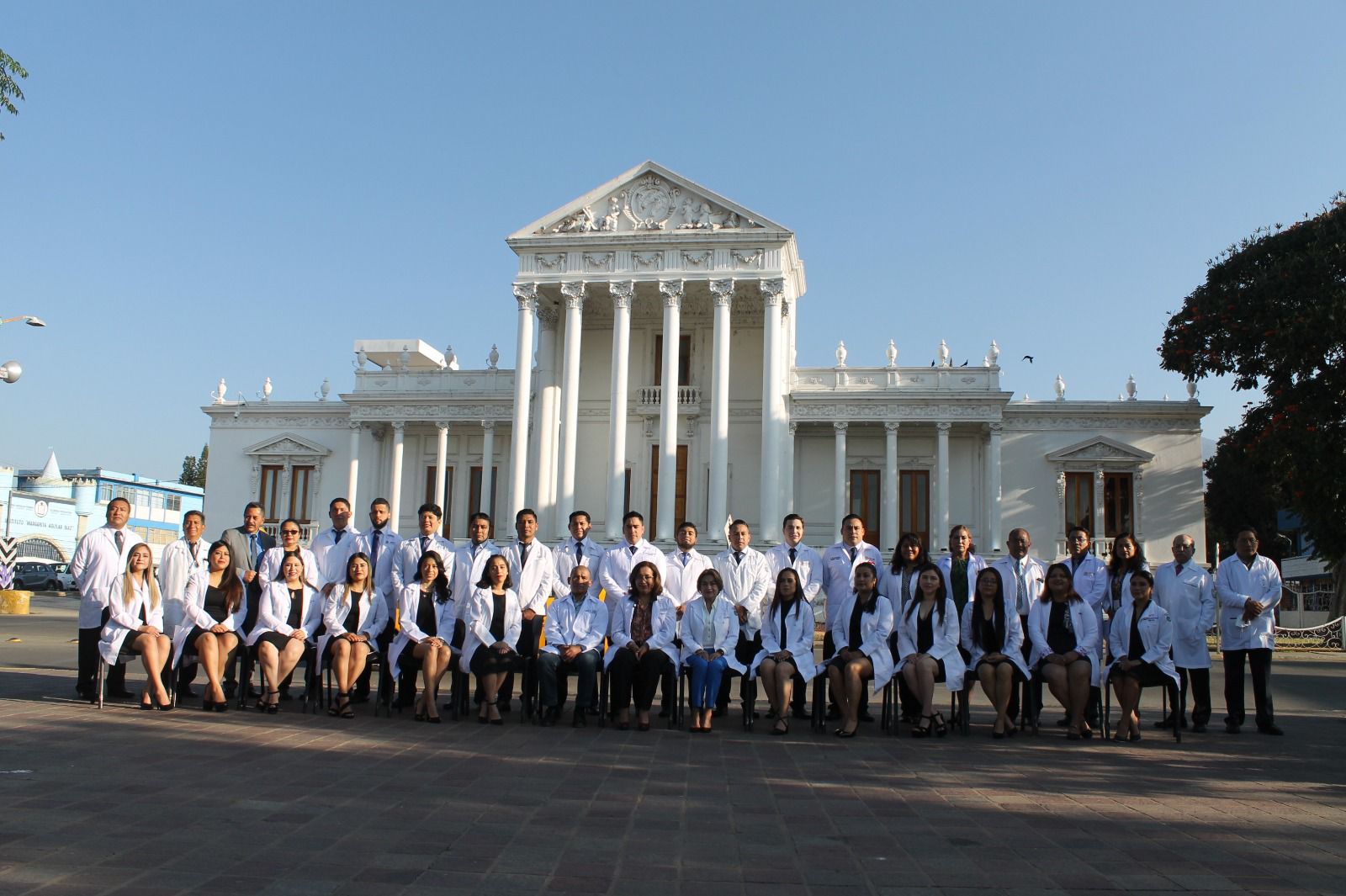 Egresan exitosamente especialistas del hospital “Aurelio Valdivieso”: SSO