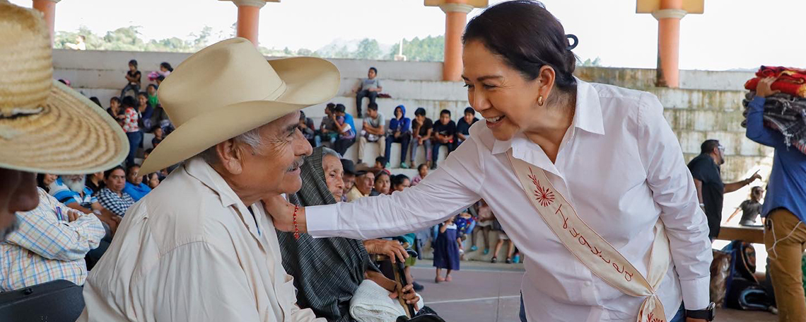 El abrigo de las y los oaxaqueños llega a la Sierra Mixe: DIF estatal