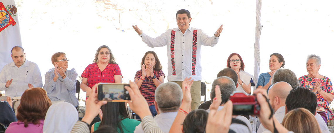 Preservación, difusión y fortalecimiento de las lenguas originarias, prioridad del Gobierno de Oaxaca: Salomón Jara