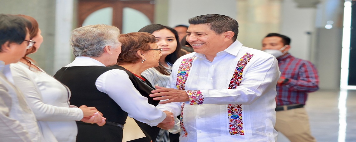 Presentan Gobernador de Oaxaca y Gabinete Legal y Ampliado, declaraciones patrimoniales