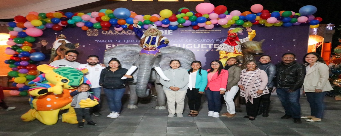 Visitan los reyes magos a la niñez y juventudes de las casas hogar del DIF Oaxaca