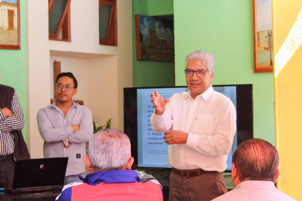 Atiende Sinfra planteamientos de mejoramiento urbano  del Barrio de Jalatlaco