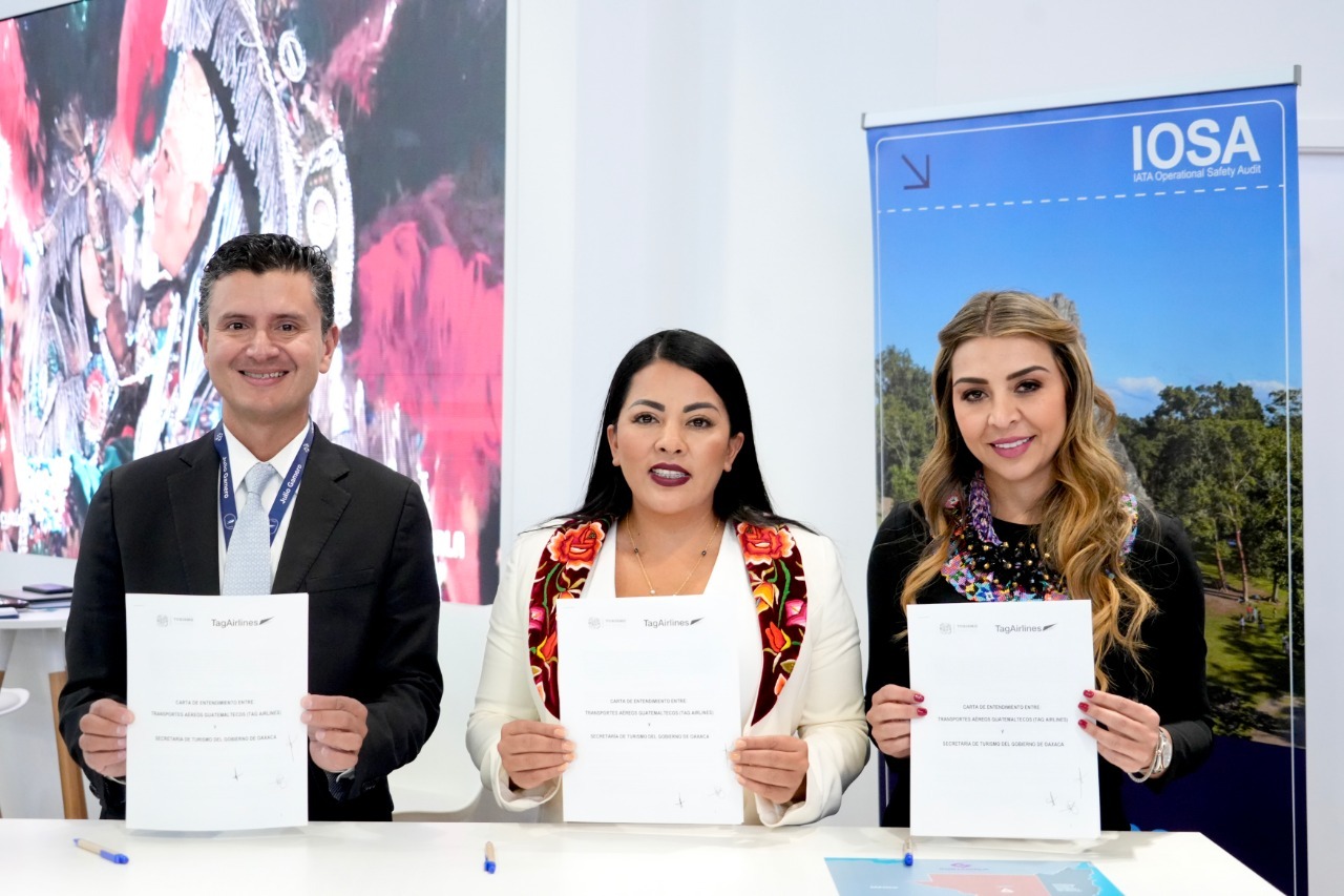 Fortalece Sectur Oaxaca la conectividad aérea en Fitur 2023