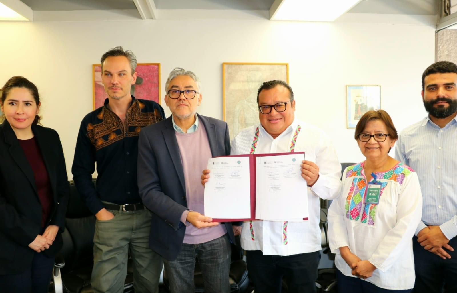 Suman esfuerzos para la preservación de lenguas indígenas de Oaxaca