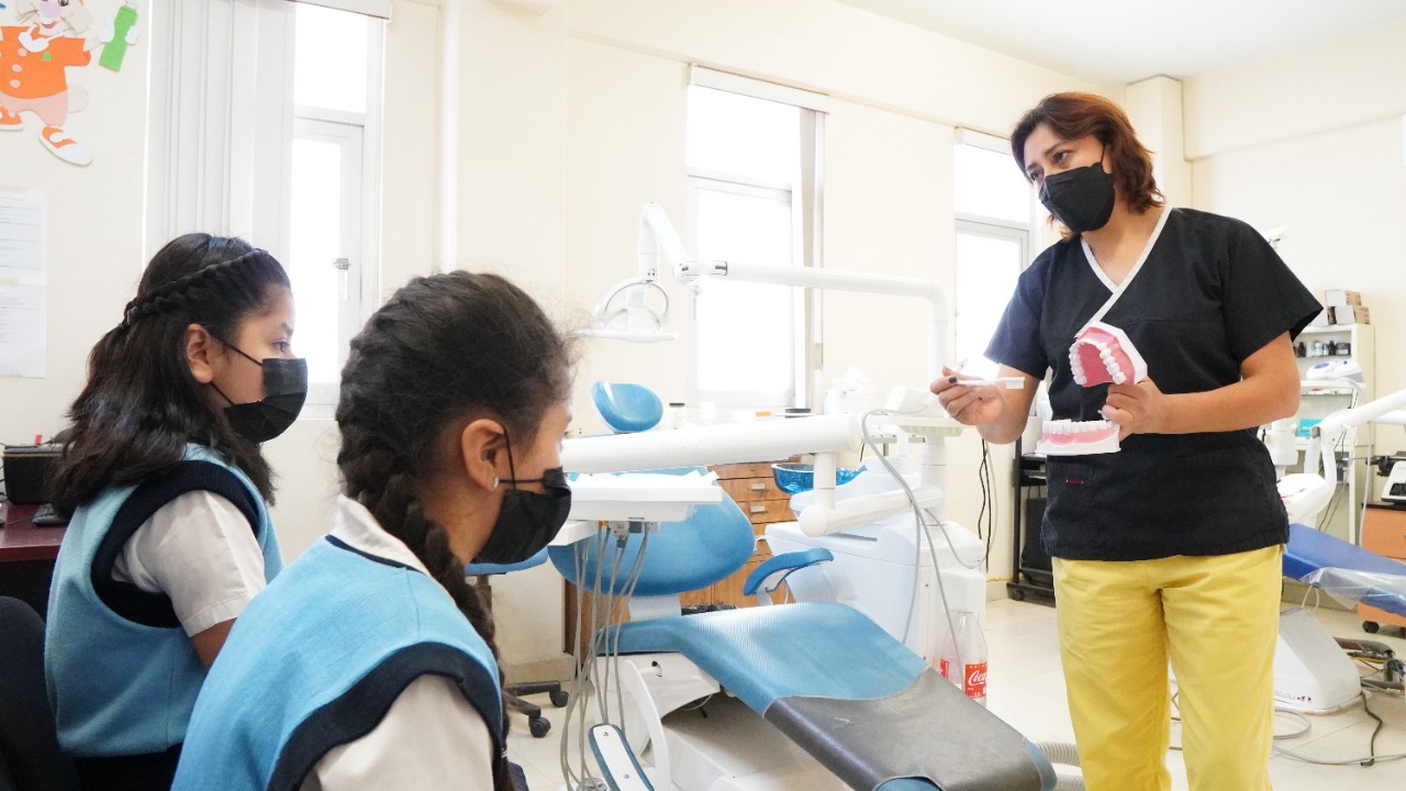 Padecen caries dental el 58% de escolares de 12 años en Oaxaca: SSO