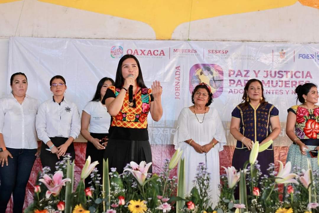 Cuarta Jornada de Paz y Justicia para Mujeres, Adolescentes y Niñas atiende a 596 oaxaqueñas en el Istmo