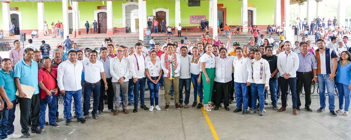 Llama Gobernador Salomón Jara a los pueblos de Oaxaca a trabajar en unidad para superar rezago y abandono