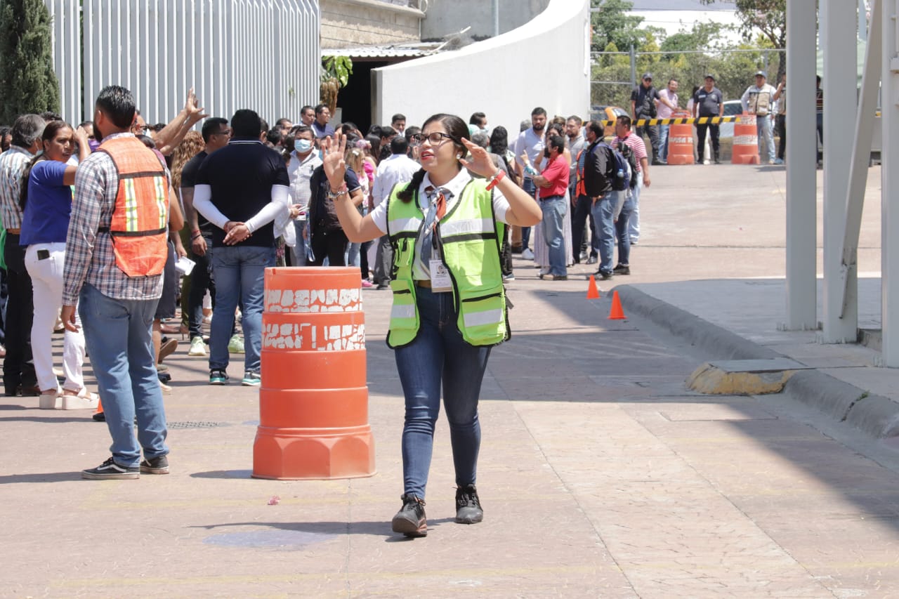 Con simulacro, Secretaría de Administración fortalece cultura de Protección Civil