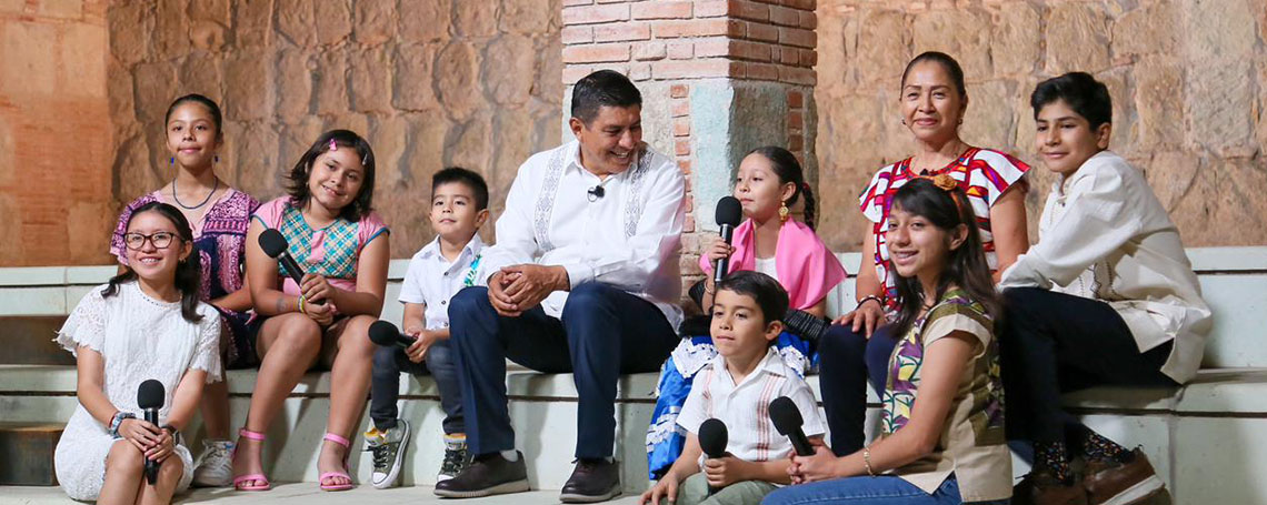 En Oaxaca, las niñas y niños van primero, afirma Irma Bolaños.