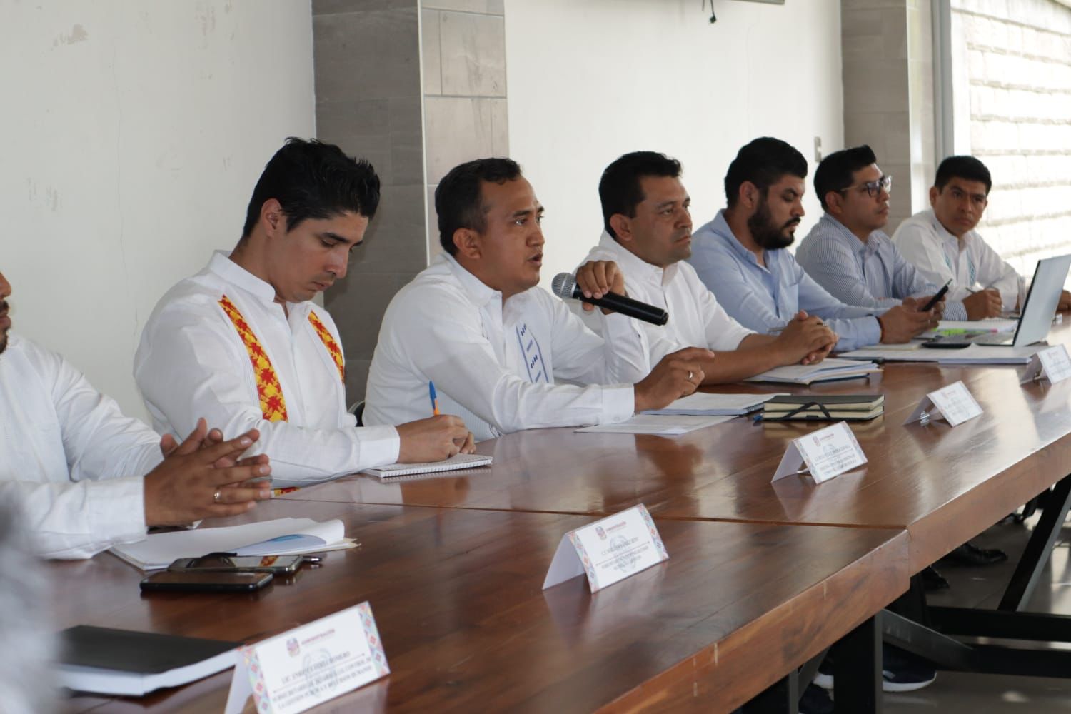 Avanza mesa de negociación entre Gobierno Estatal y el STPEIDCEO