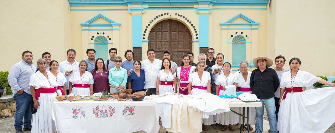 Gobierno trabaja en caminos, educación, salud y prevención del delito: Salomón Jara