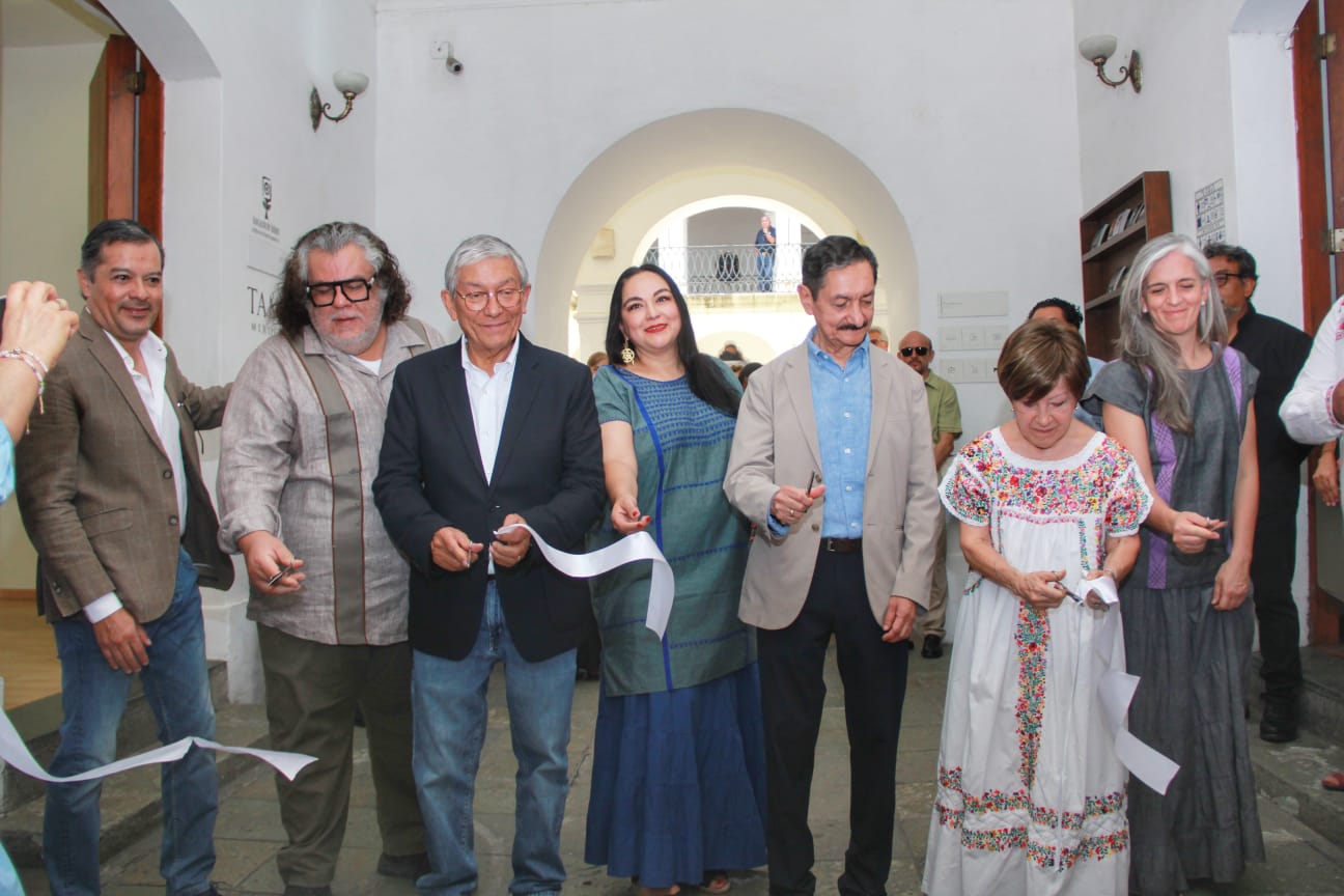 Inaugura Seculta la exposición “TAMAYO: Mixografías”
