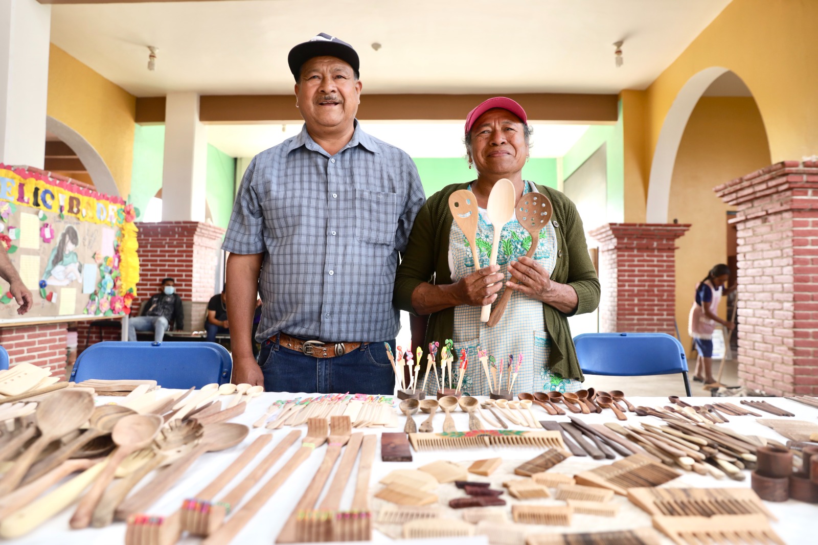 Más de mil PyMES de Oaxaca se beneficiarán con precios preferenciales en productos financieros