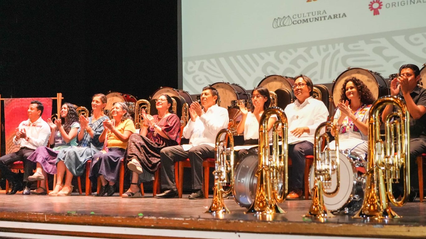 Fortalece Oaxaca semillero musical con la dotación de instrumentos a bandas de las ocho regiones