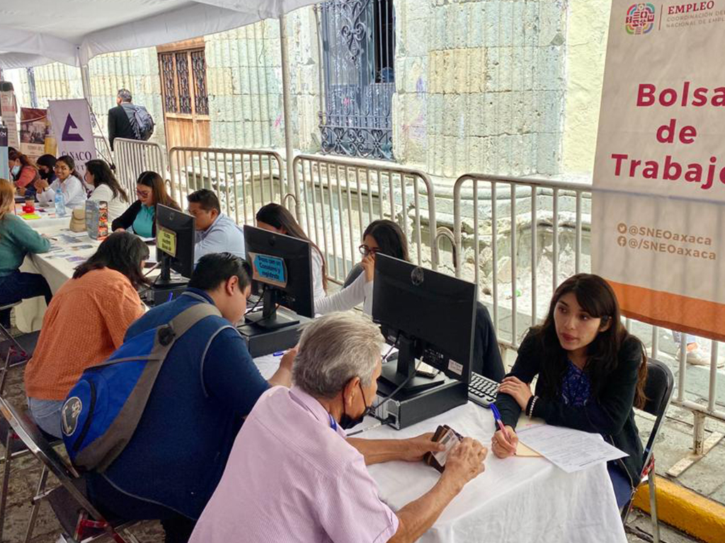 Ofertan más de 400 vacantes en Feria del Empleo Turística Oaxaca 2023