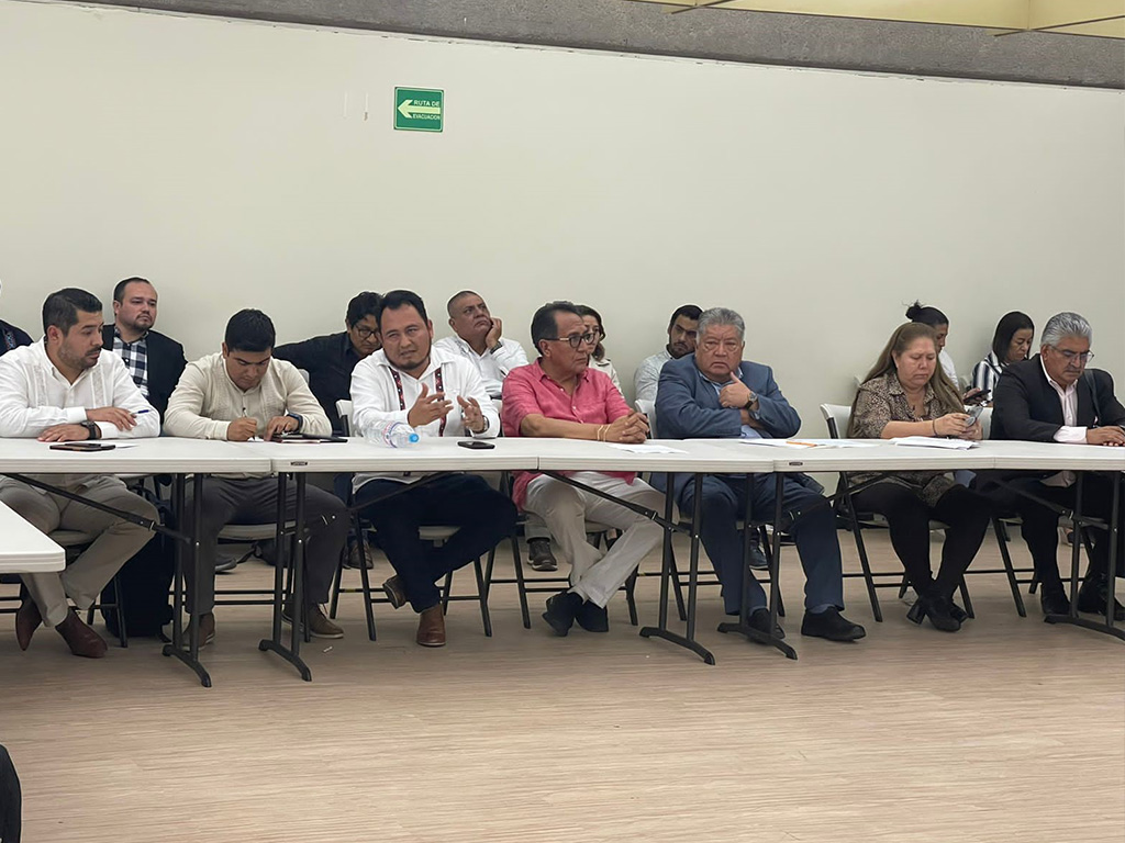 Hay avances sustanciales en mesas de trabajo a nivel nacional con el magisterio: Emilio Montero Pérez