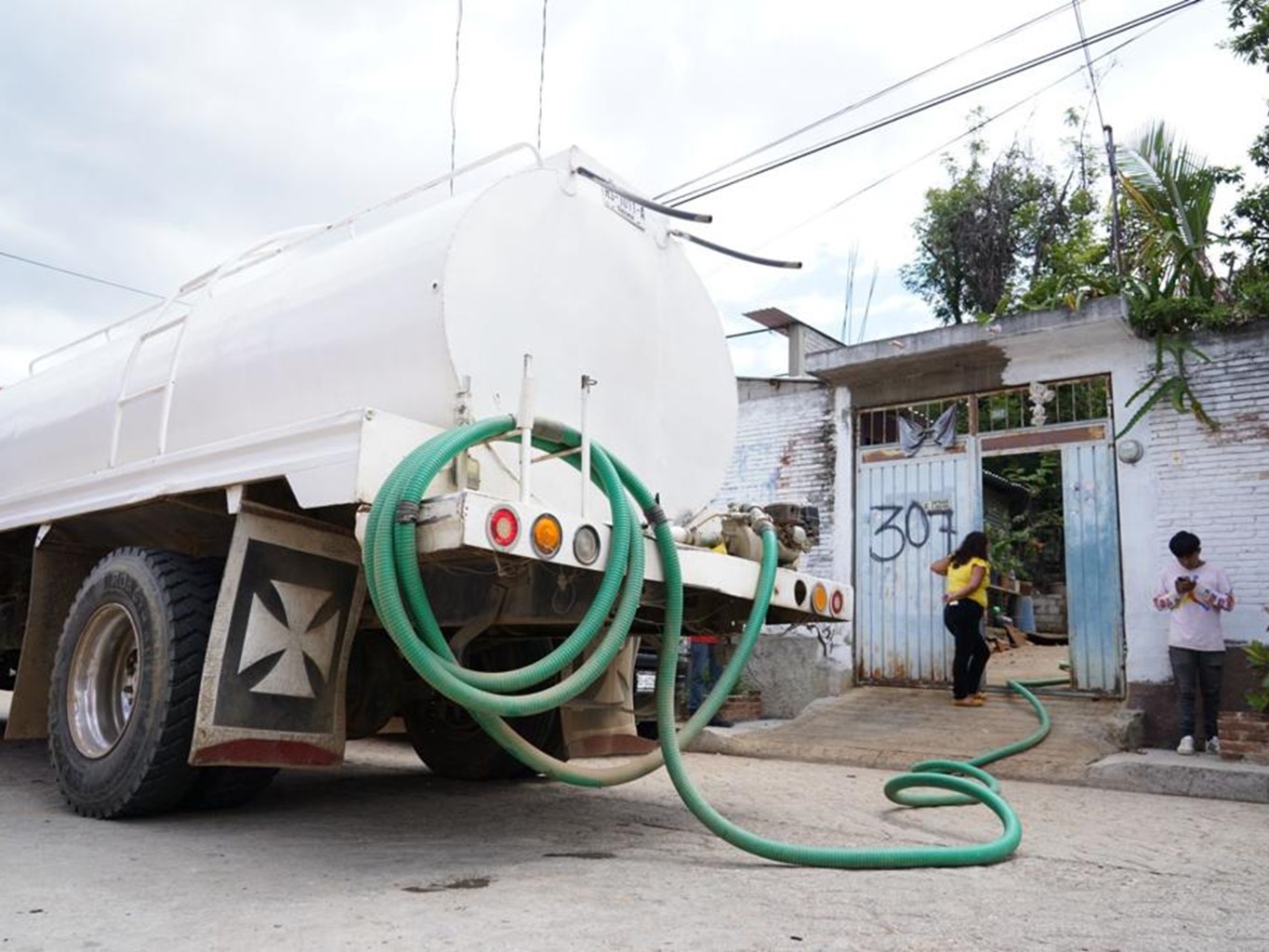 Inicia Soapa Plan Temporal de distribución de agua en zonas vulnerables