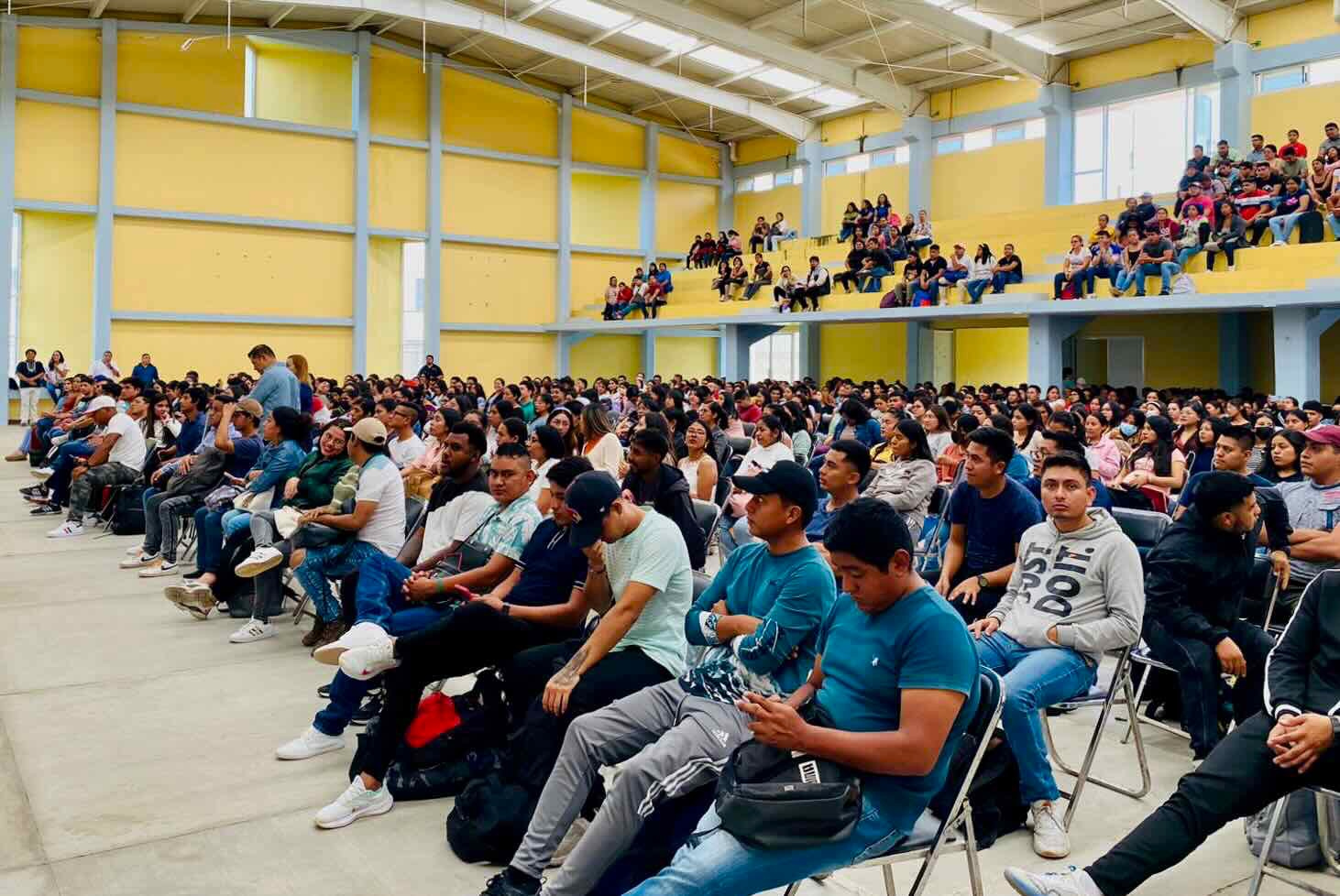 Iniciará contratación de egresados normalistas en Oaxaca; cumplen con procedimiento establecido en la convocatoria