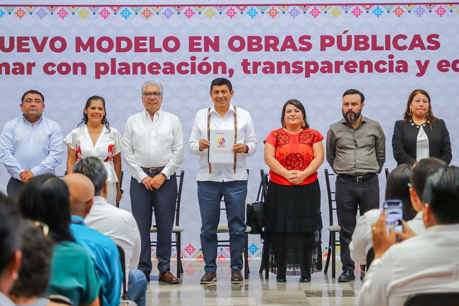 Presenta Salomón Jara nuevo esquema para acabar con la corrupción en la licitación de obra pública