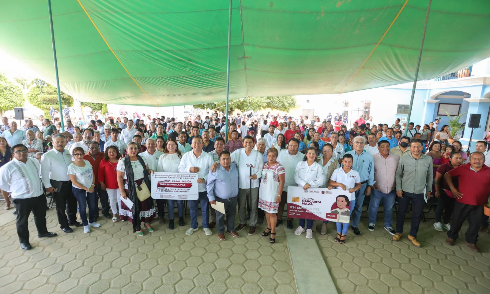 Refrenda Salomón Jara el compromiso de su gobierno para impulsar el desarrollo de Oaxaca