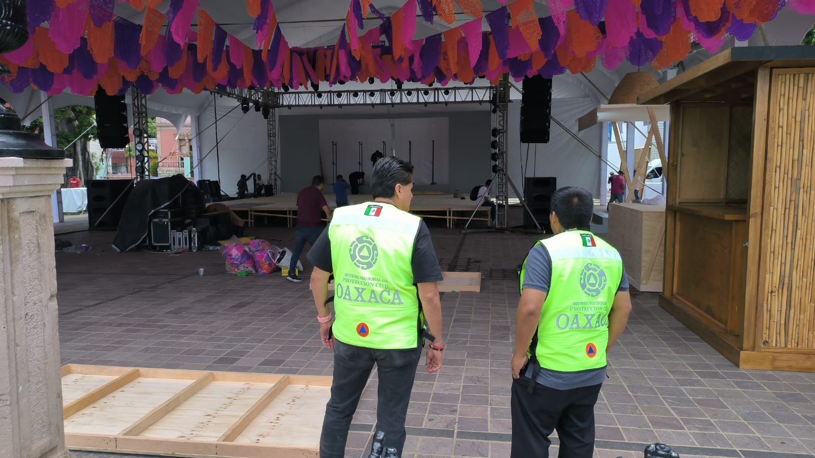 Mantiene Protección Civil presencia en la capital y municipios aledaños en eventos de la Guelaguetza 2023