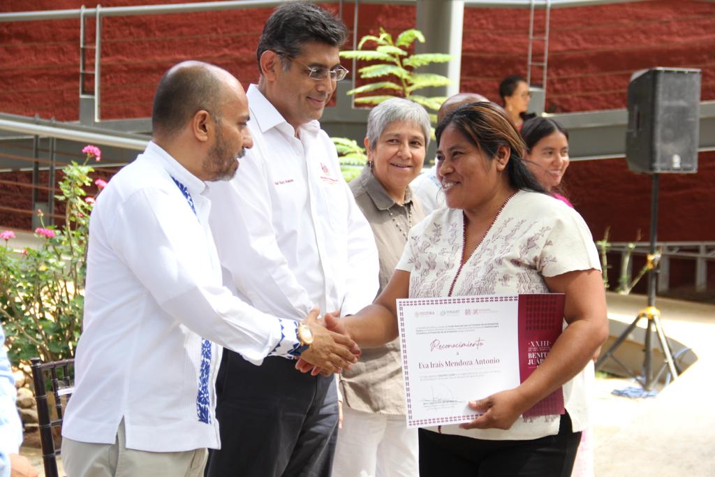 Entregan IFPA y Fonart el XXIII Premio Estatal de Arte Popular Benito Juárez 2023