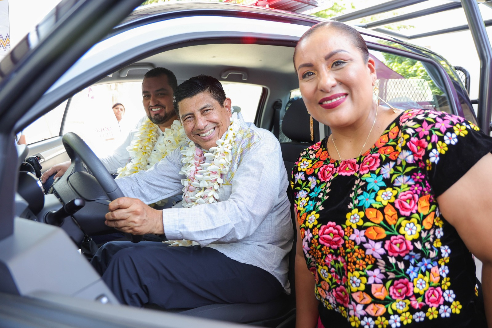 Refrenda Salomón Jara compromiso con la transformación del Istmo de Tehuantepec