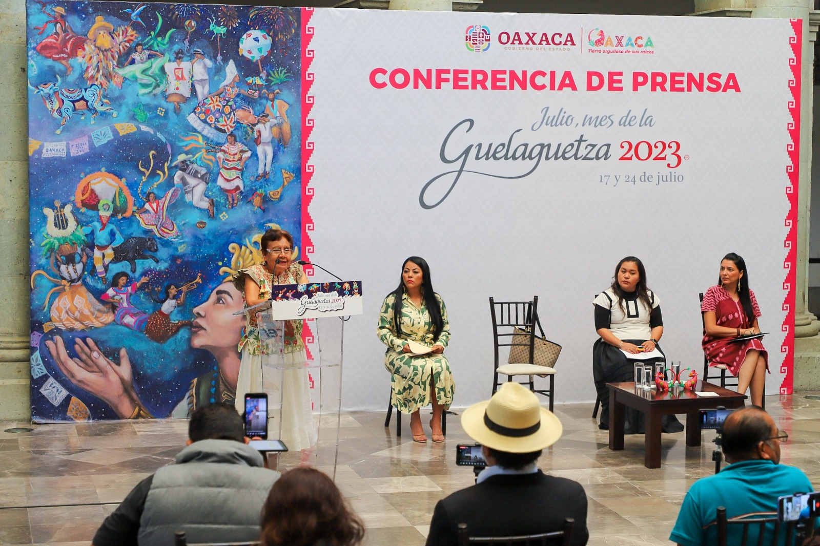 Guelaguetza 2023 recuperó su esencia popular; más de 40 mil asistieron al Auditorio del Cerro del Fortín
