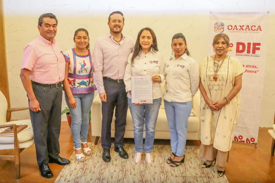 Suscriben convenio de colaboración el Sistema DIF Oaxaca y la empresa ADO