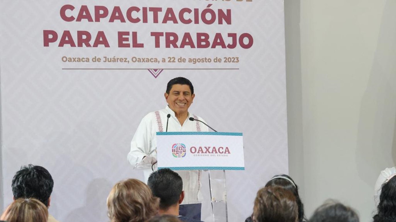 Impulsa Gobernador Salomón Jara acciones para la productividad y desarrollo personal del pueblo oaxaqueño