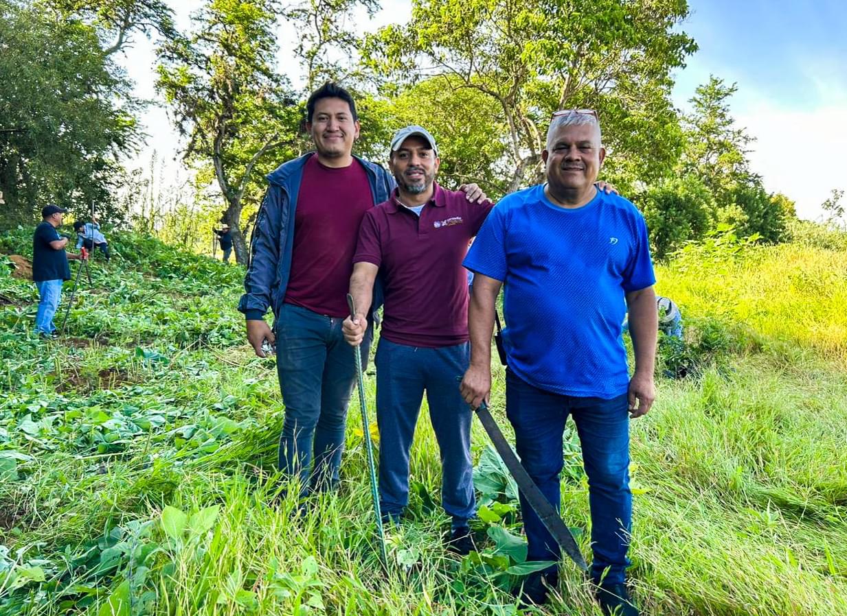 Forma IFPA equipo con artesanas y artesanos para la reforestación de San Antonio Arrazola
