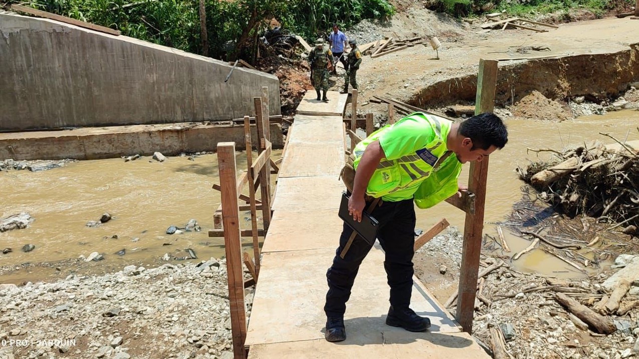 Informa Protección Civil sobre puentes y caminos habilitados en la región de la Costa