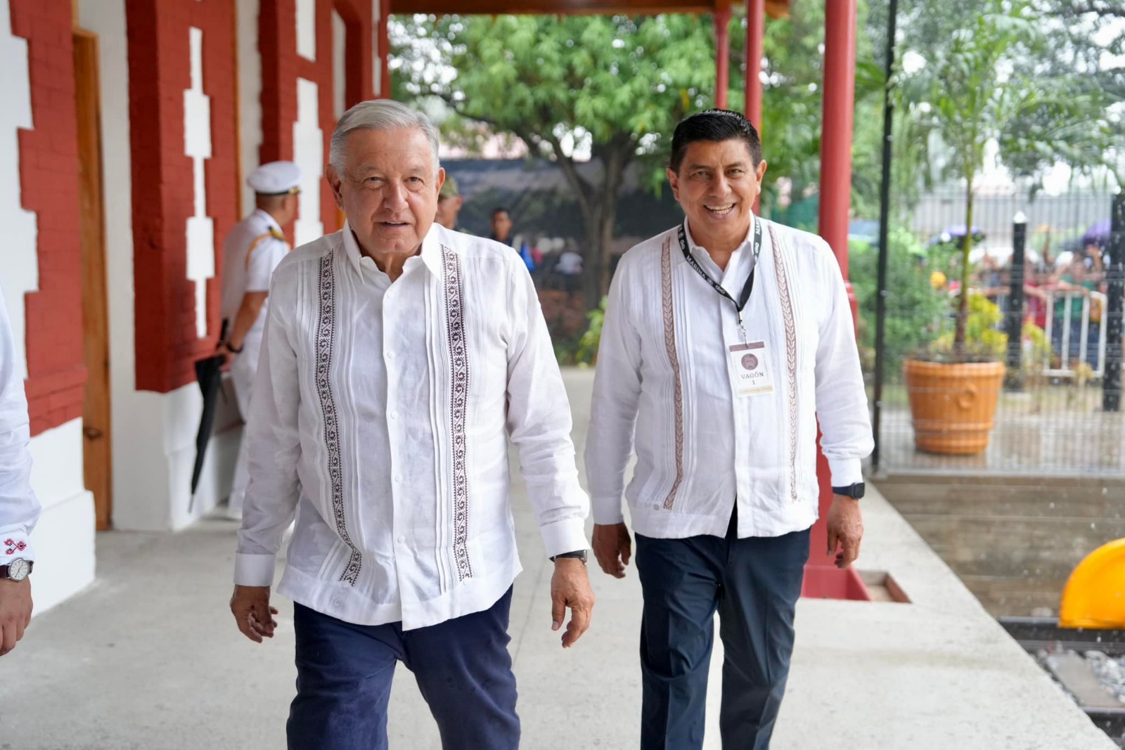 Encabezan Presidente de México y Gobernador de Oaxaca prueba del Tren de pasajeros del Corredor Interoceánico en la entidad