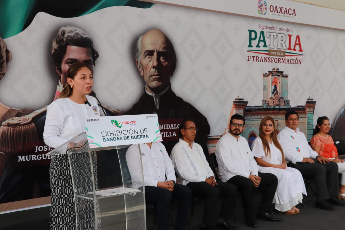 Cecyte Oaxaca promueve los valores patrios con exhibición de Bandas de Guerra