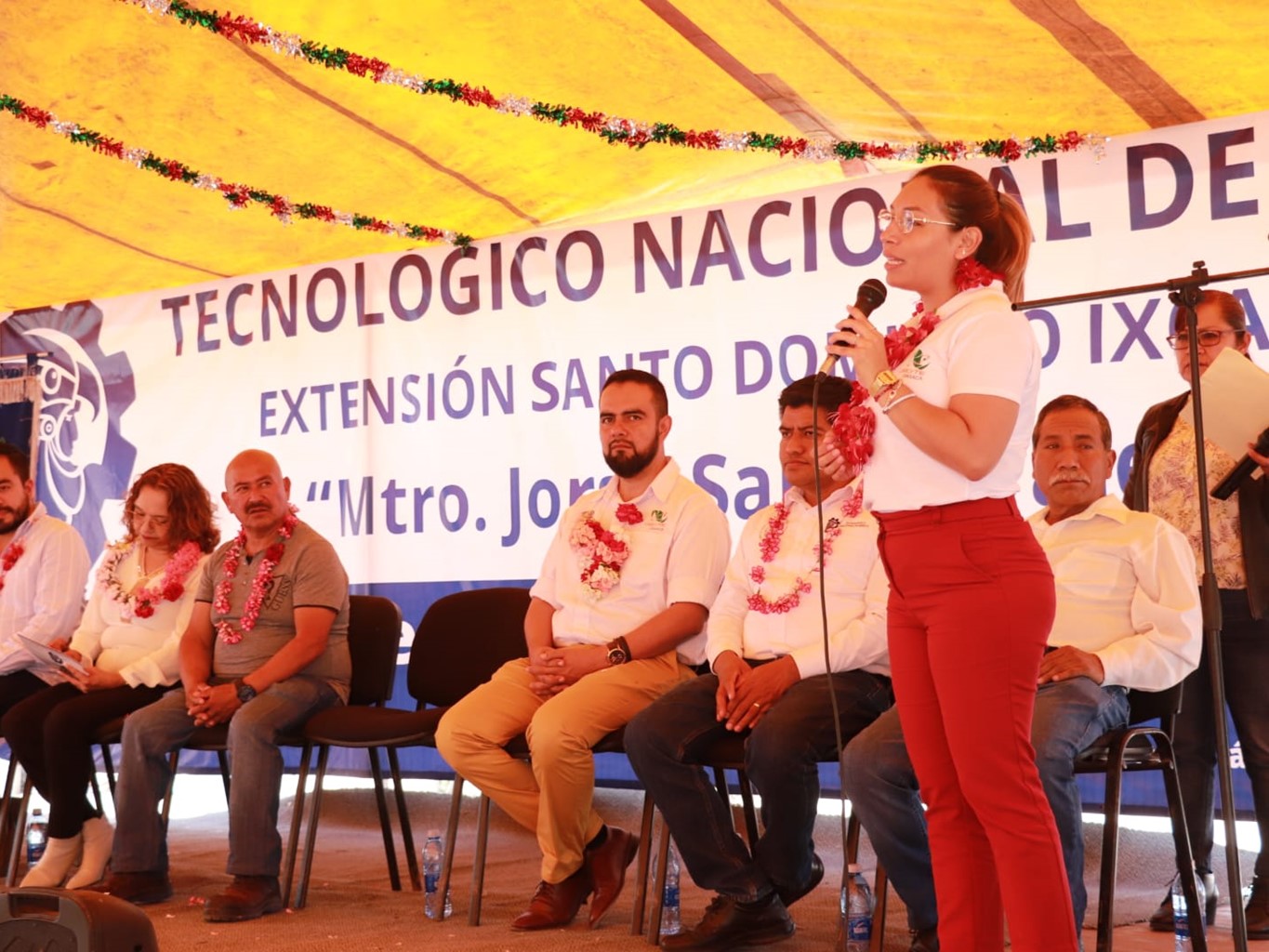 Cecyteo e ITVO trabajan en favor de la educación en Oaxaca